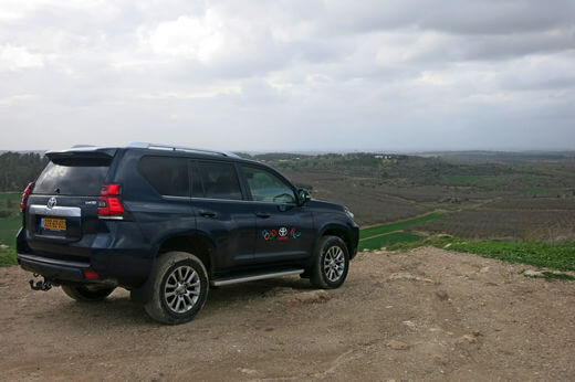 טויוטה לנד קרוזר טויוטה לנד קרוזר